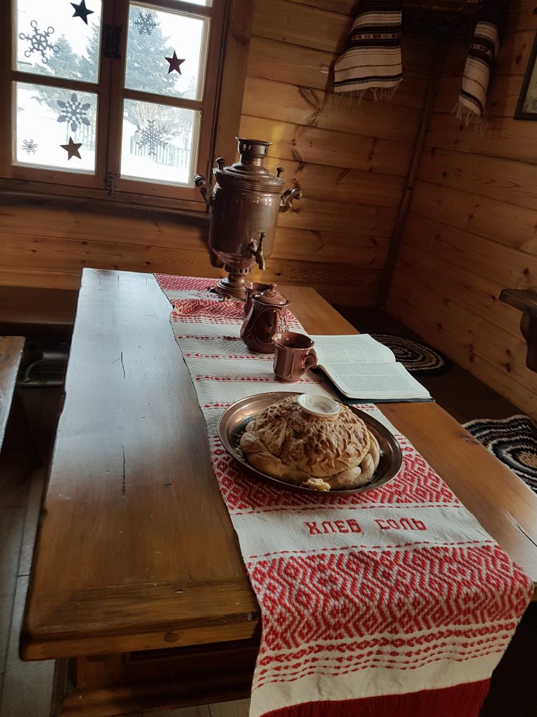 Workshop inside Volga Manor - table setting