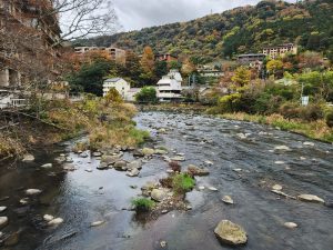 Another view of the hotsprings area at the end of the Hakone Yumoto shopping street